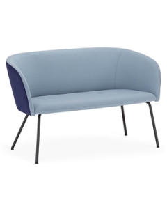 Komfortables Sofa mit Metallgestell 'Nost-Naudu'
