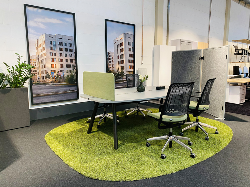Showroom3-Konferenztisch